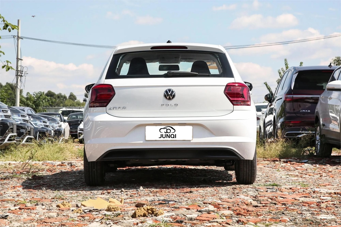 1.5L Adult Gasoline Volkswagen POLO Car With A Maximum Speed Of 185km/H