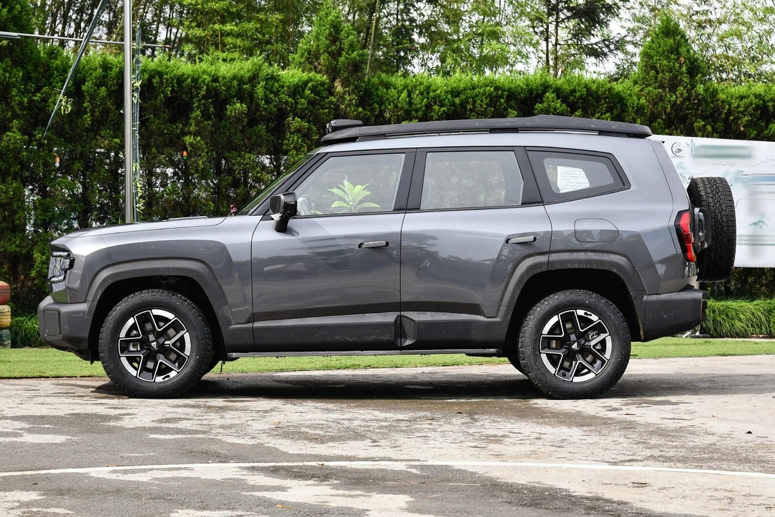 Changan Electric Car DeepBlue Shenlan G318 4-Wheel Suv Electric Hybrid Fuel 4WD Off-road