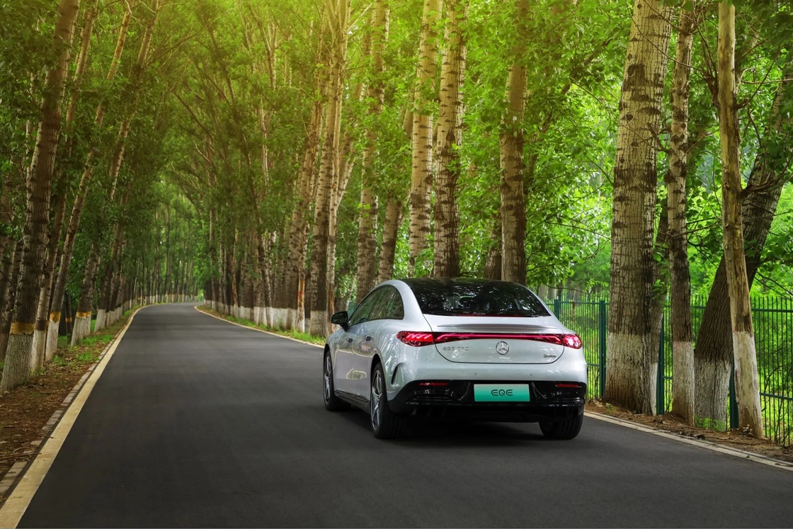 Pure Electric EV SUV Mercedes Benzs EQE 350 4MATIC Electric Cars New Energy Vehicles