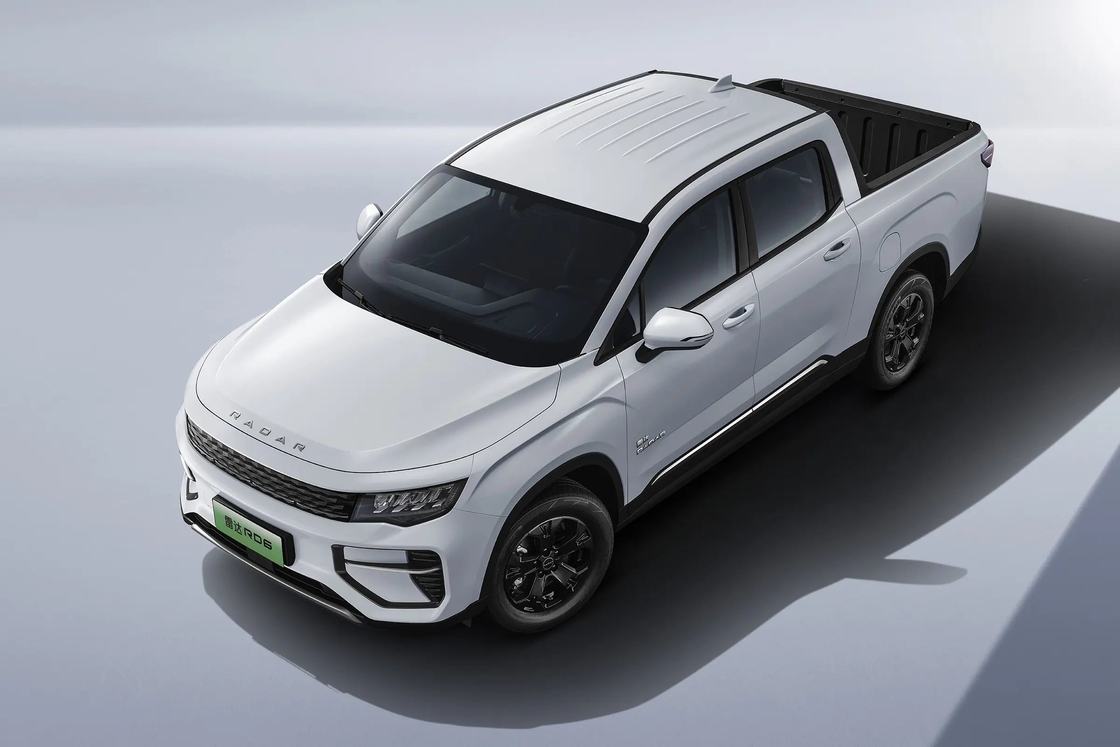 Sedan Type Geely Electric Car 16.5kWh Geely Radar 6  Front Wheel Drive Electric Car