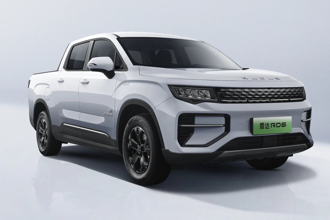 compact Geely Electric Car 5 Doors 5 Seats Sedan Type Geely Radar 6