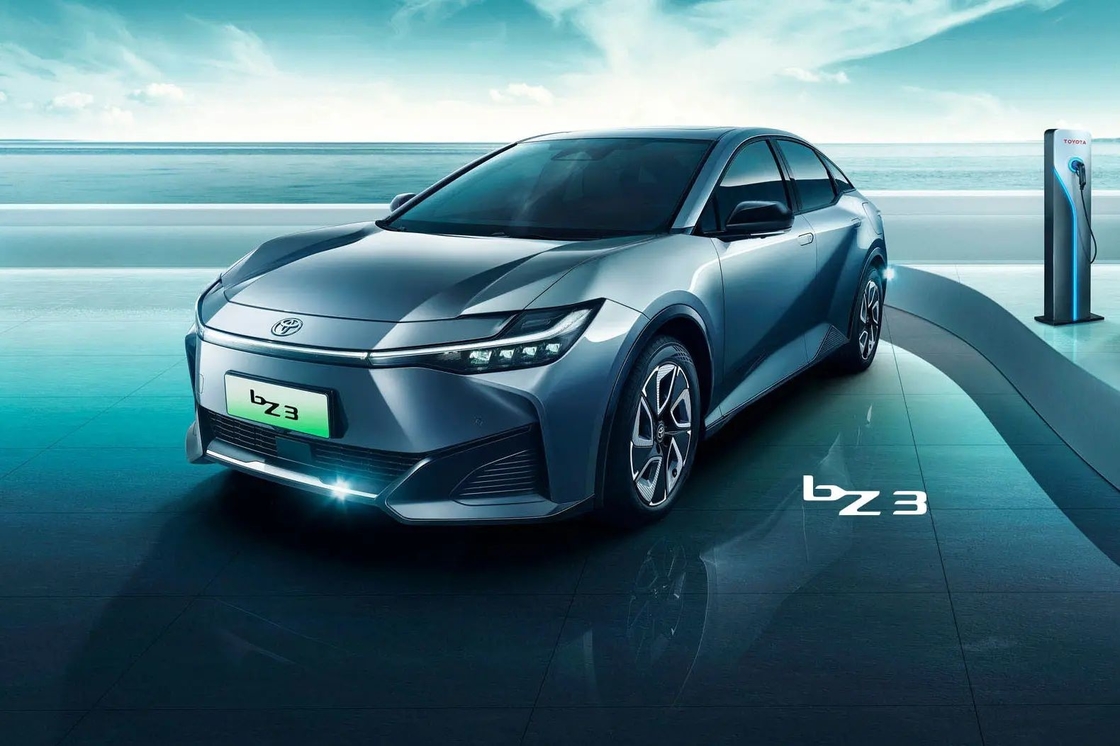 Mid Size Toyota Electric Sedan 517km Elite PRO Pure Electric Toyota Bz3 EV