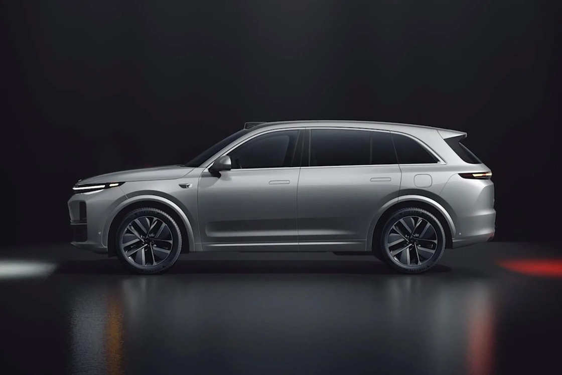 Lixiang L7 Luxury Electric Car 7 Seat 5 Door Smart Electric SUV Rear Wheel Drive