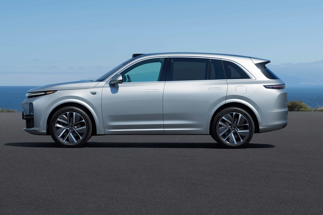 400km Range 180km/h Lixiang L7 Electric Car For Medium And Large SUV By Ideal Auto