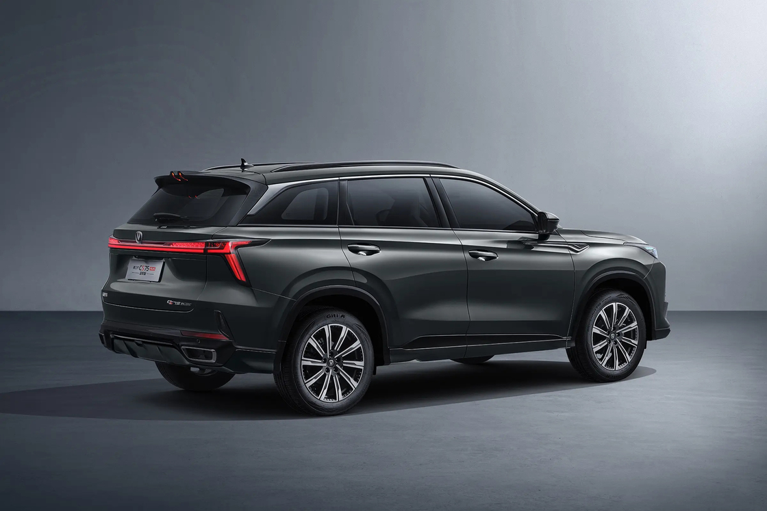 Changan Petrol CS75 Plus SUV Gasoline Energy Type For Your Daily Adventures