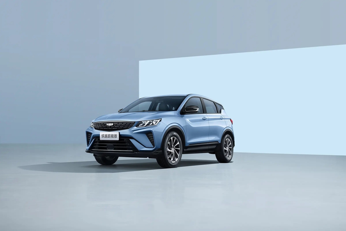 200km/h Max speed Petrol Power Car Geely Coolray Bin Yue L Gasoline Vehicle