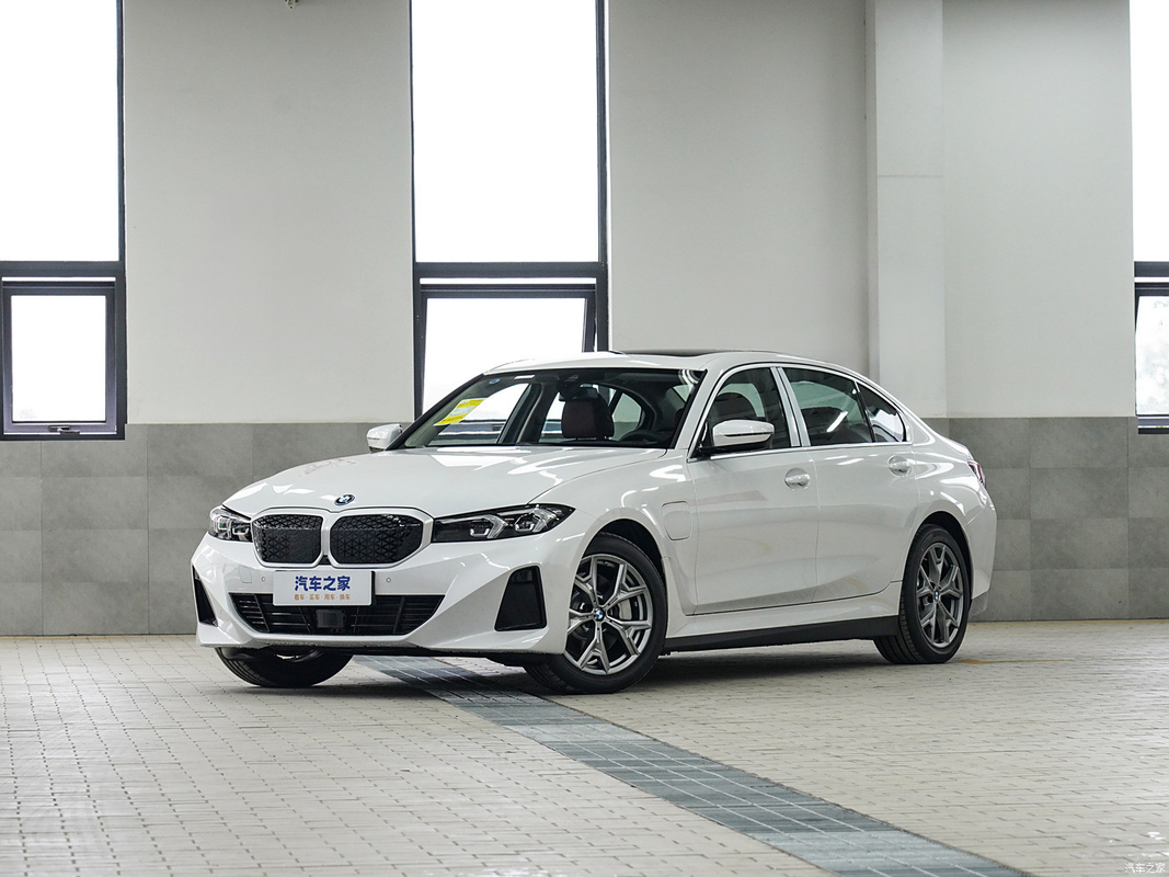 2024 BMWS I3 luxury brand BMW model made in china BMWS i3 new EV BMWS sedan sports car for adult