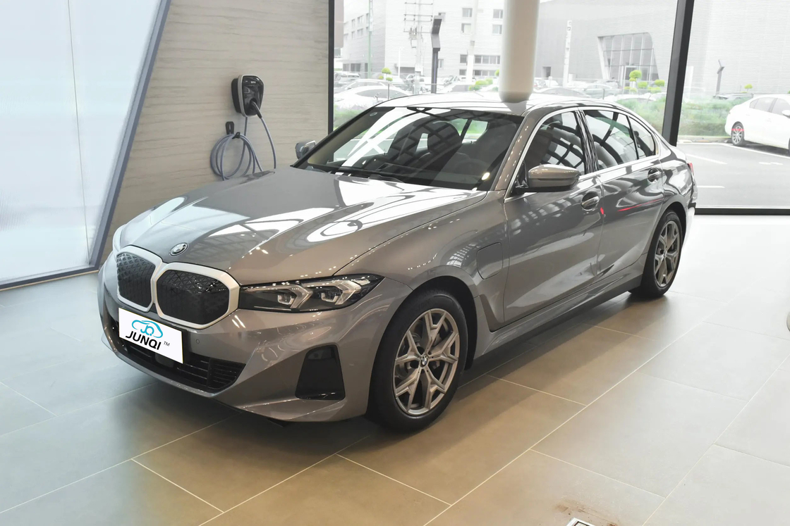 2024 BMWS I3 luxury brand BMW model made in china BMWS i3 new EV BMWS sedan sports car for adult
