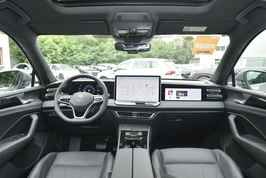 Hot sale Midsize SUV VolksWagenwe Tiguan L 2024 Pro 330TSI 2WD Smart Edition VW Tiguan L