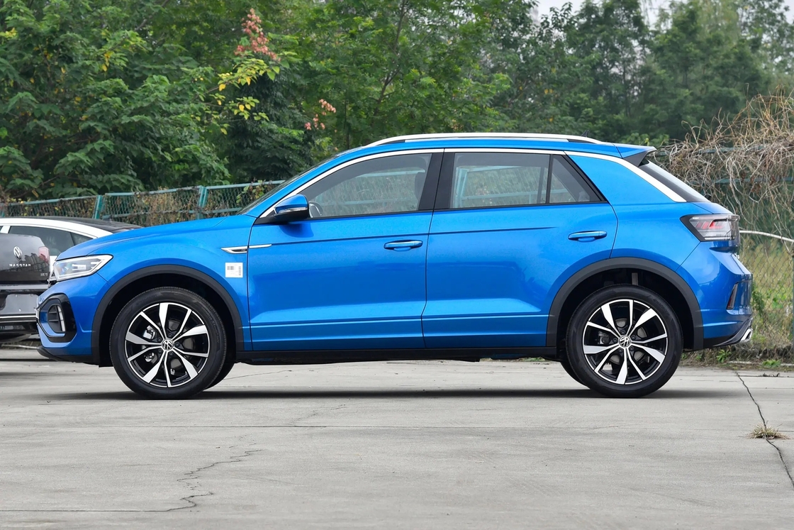Hot Sell 2024 Used VW T-Roc 280 Tsi Compact SUV Gasoline Vehicle 1.4t Gas Car Max Speed 200 Km/H 5 Seats Car
