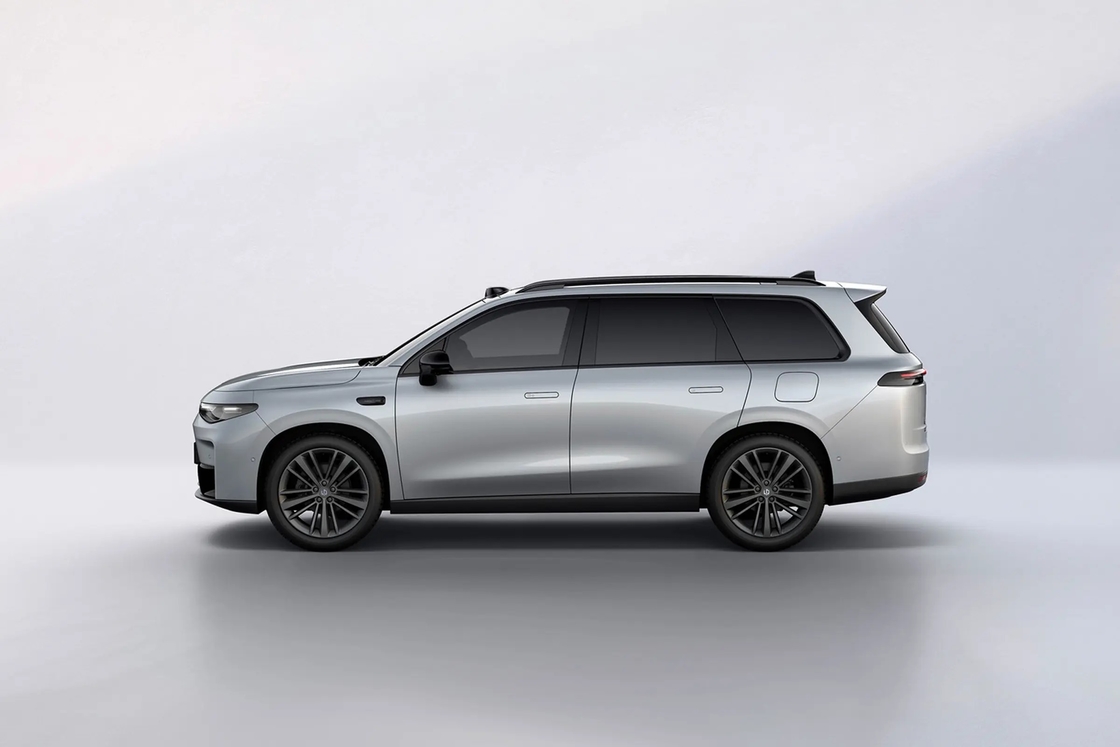 2024 Leapmotor C16: Advanced Electric SUV with 200kw Power, 5-Door, 6-Seater, Extended Range of 400km