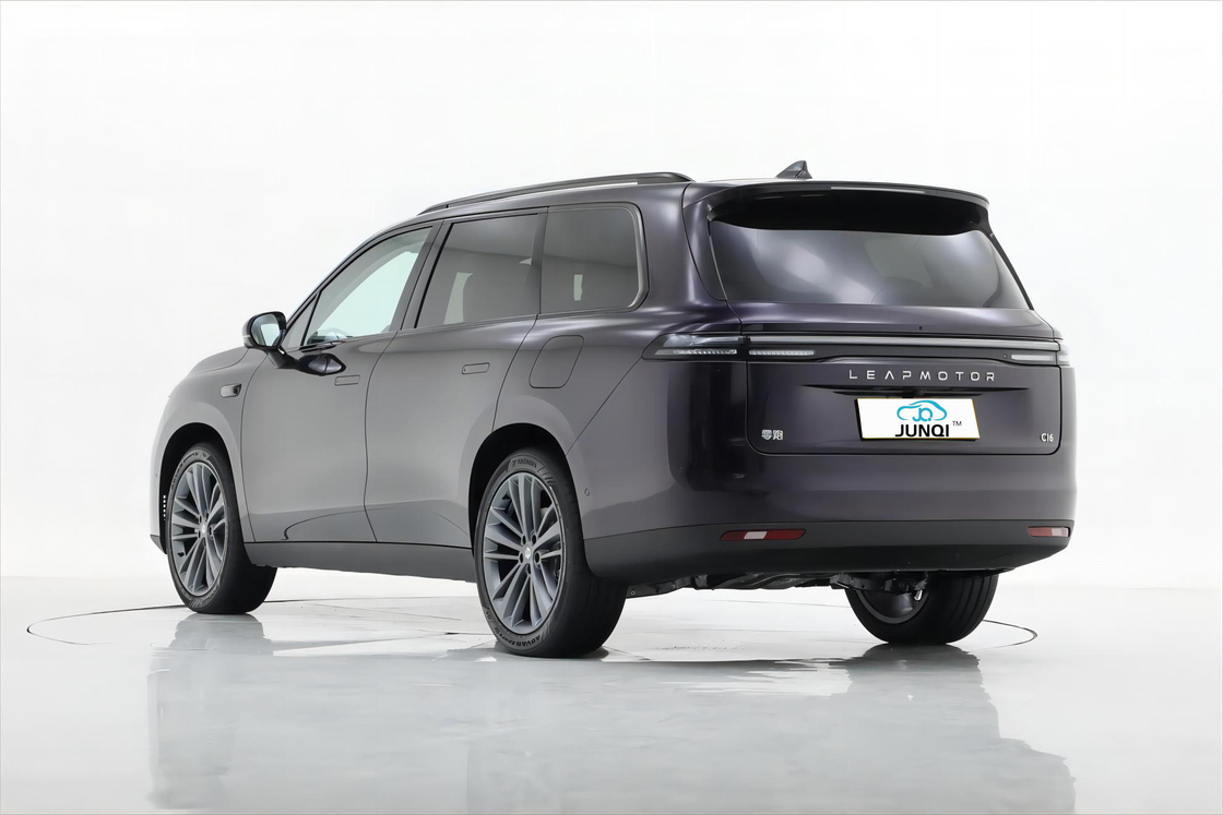 2024 Leapmotor C16: Advanced Electric SUV with 200kw Power, 5-Door, 6-Seater, Extended Range of 400km