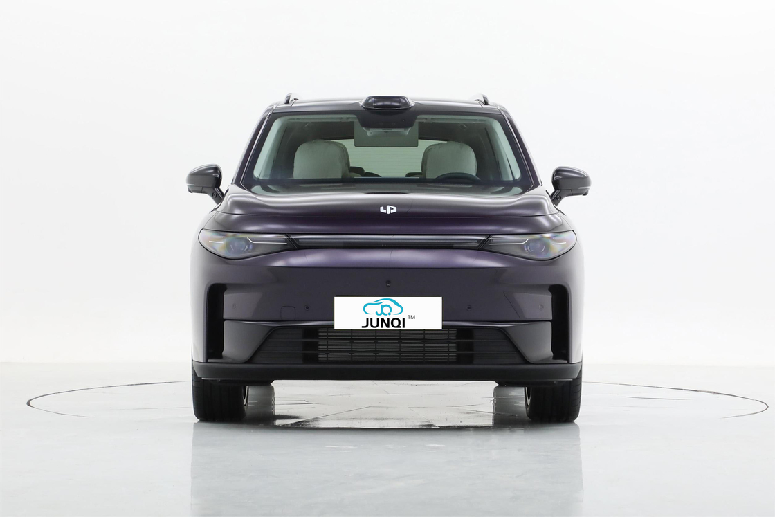 Best Value New Energy Vehicles 2024 Leapmotor C16 Electric SUV Chinese Smart EV with High Performance Ready to Ship