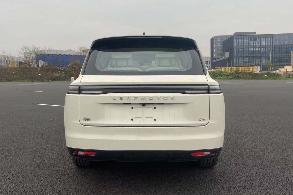 2024 NEW CAR Leapmotor C16 Hybrid Pure Electric Vehicle Ev Suv Extended Range 220 560 Energy Car C16
