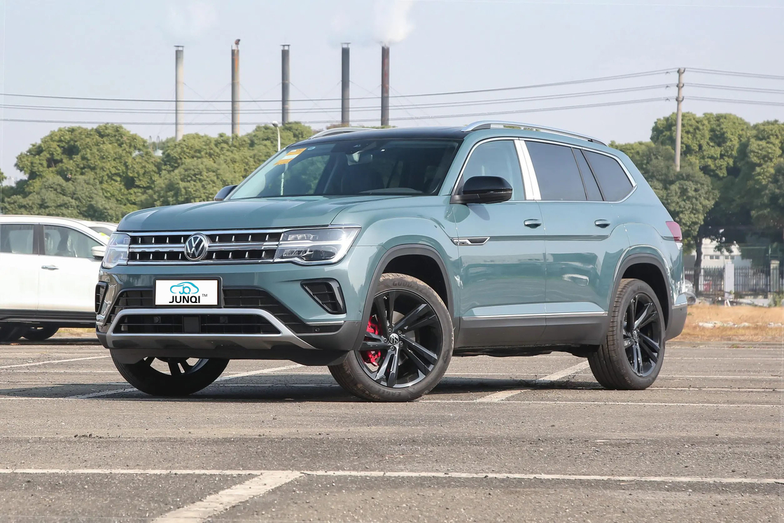 China Used Car VW Touron 2.5T-A/MT-530 4WD flagship version 7-seater Large Space SUV