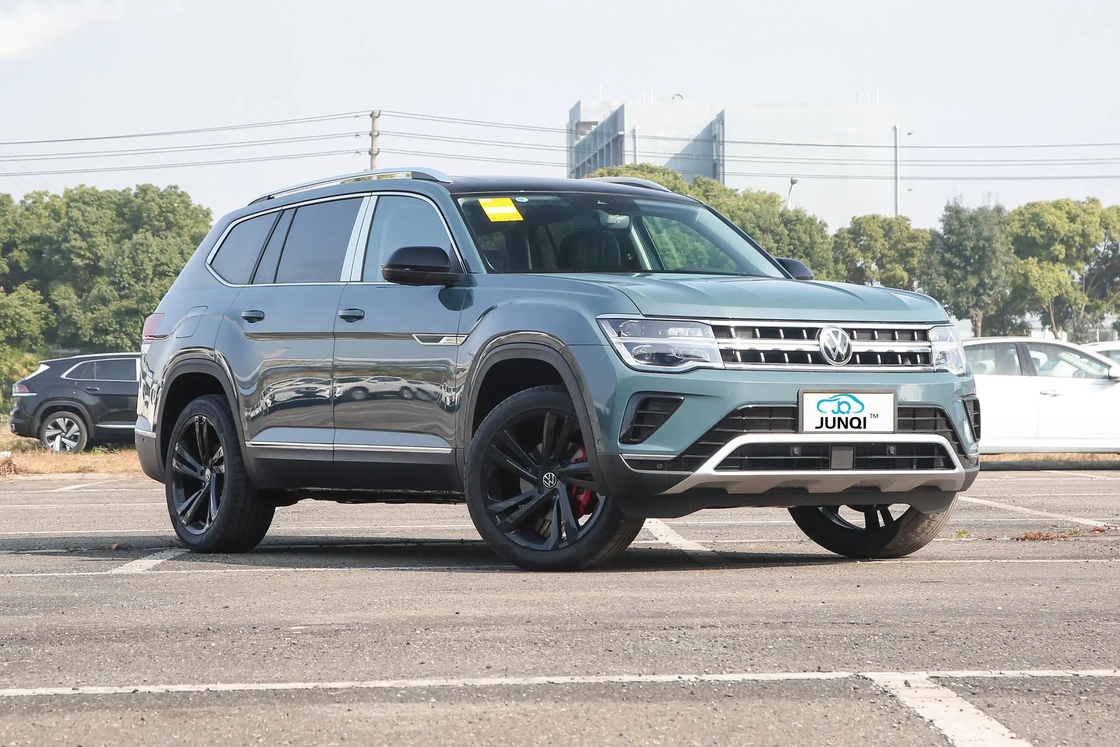 China Used Car VW Touron 2.5T-A/MT-530 4WD flagship version 7-seater Large Space SUV